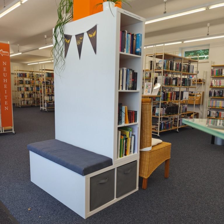 Bücherflohmarkt